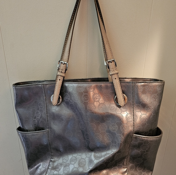 Purse - Picture 7 of 8